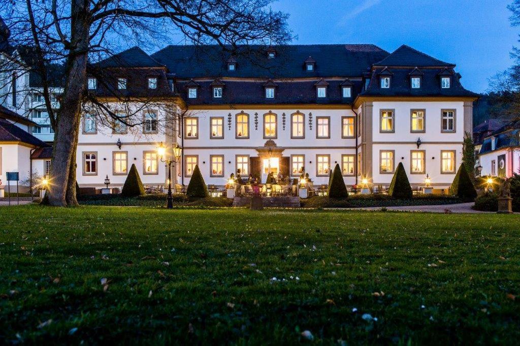 Schlosshotel Bad Neustadt Bad Neustadt an der Saale Dış mekan fotoğraf